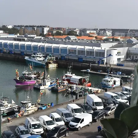 Studio, Vue Exceptionnelle Sur Le Port De Peche *