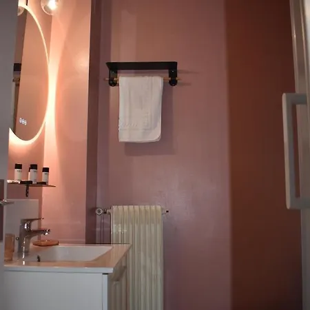 Studio, Vue Exceptionnelle Sur Le Port De Peche Appartement Les Sables-dʼOlonne